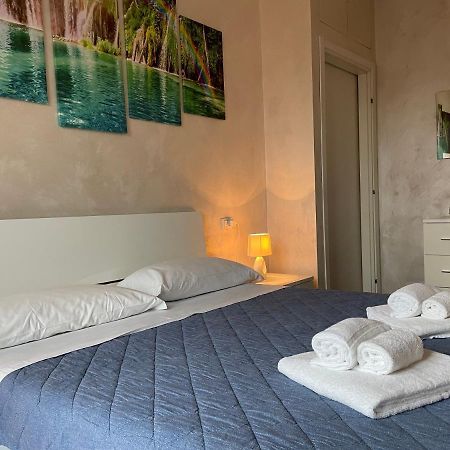 Adriano Metro & Comfort Suites - Affitti Brevi Italia Mediolan Zewnętrze zdjęcie